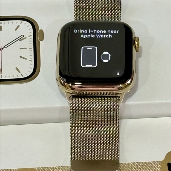 Apple Series 7 Gold Stainless Steel 45mm Watch Milanese Band 🌷 - Picture 1 of 15